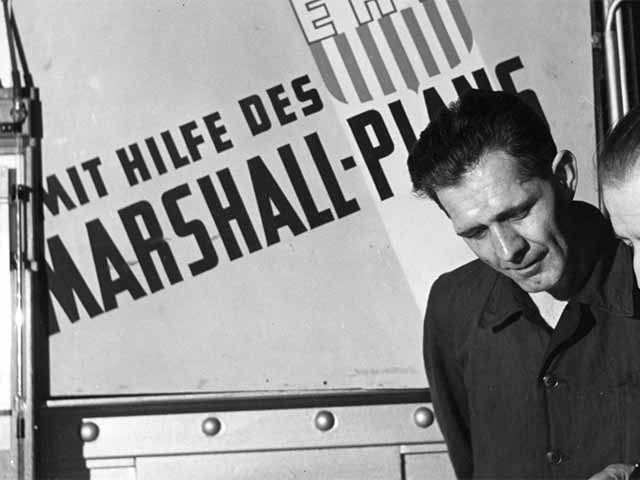 Sign with Marshall Plan in German